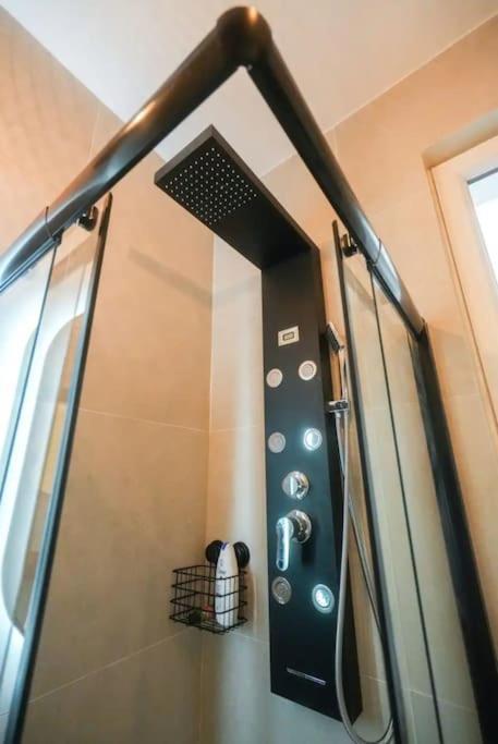 Appartement Parisien Chic & Cosy Mbka *